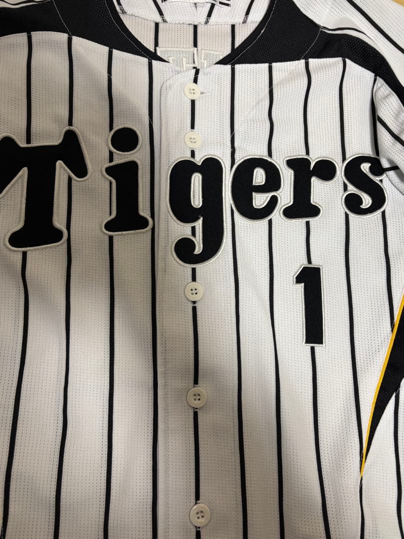 阪神タイガース 鳥谷敬 レプリカユニフォーム M - メルカリ