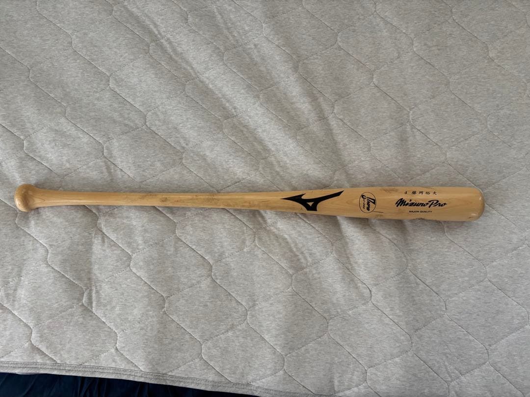 【価格応談】千葉ロッテマリーンズ　藤岡裕大実使用バット　NPBマーク 藤岡裕大選手に聞く―重すぎないバット、長めに持って新人王目前 | 日経