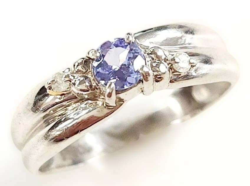 PT900 タンザナイト ダイヤモンド リング 2.61g サイズ9号