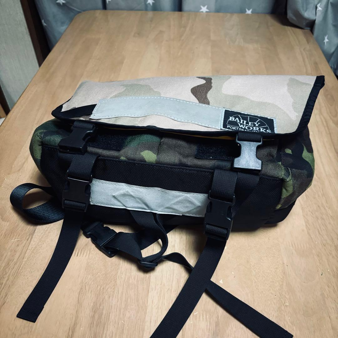 ベイリーワークス super pro メッセンジャーバッグ XS カモフラ柄