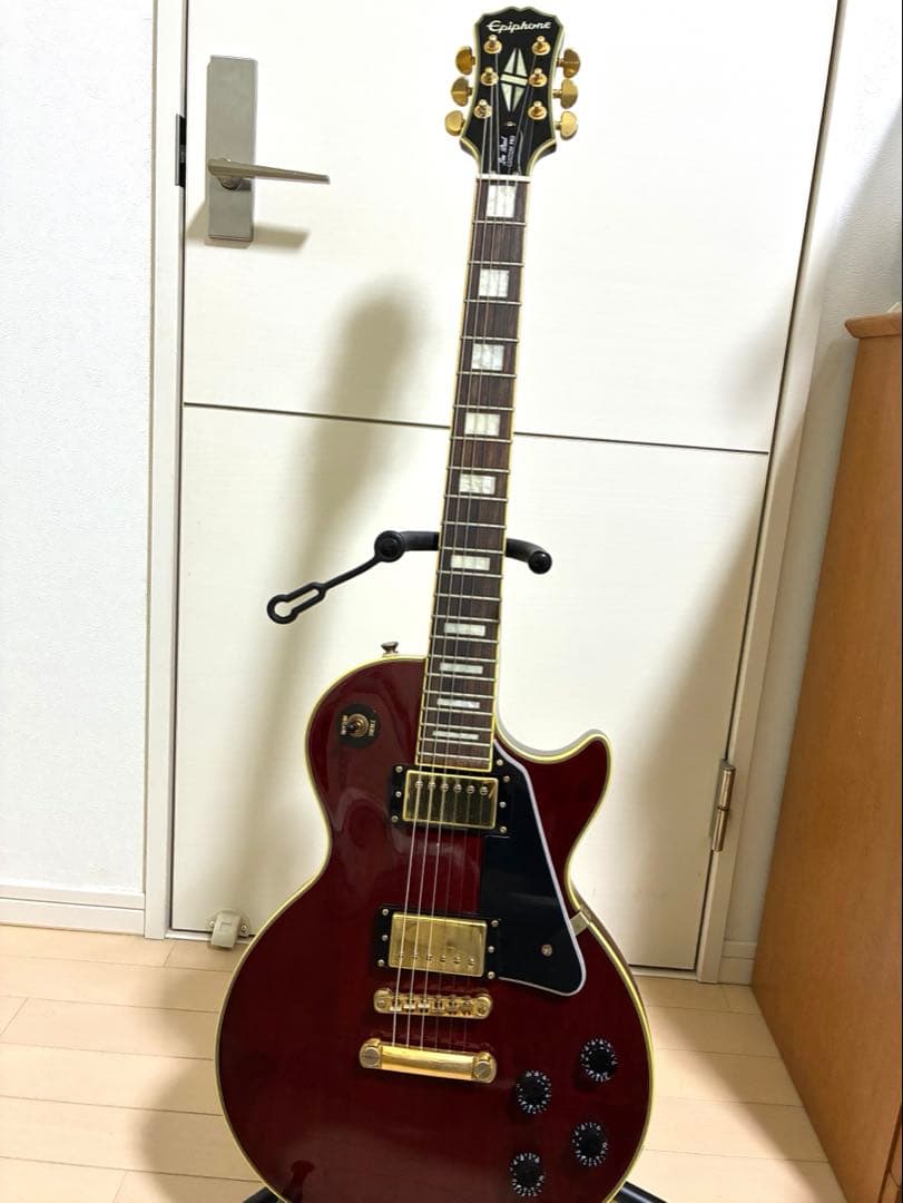 ギター Epiphone / Les Paul Custom Pro Wine Red Epiphone Les Paul Custom PRO Wine Red 2017 – Chicago Music Exchange