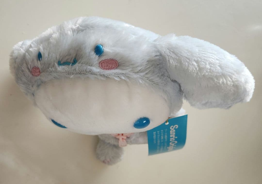 2005年発売　サンリオ　シナモロール　シナモン　フードが脱げる　ぬいぐるみ