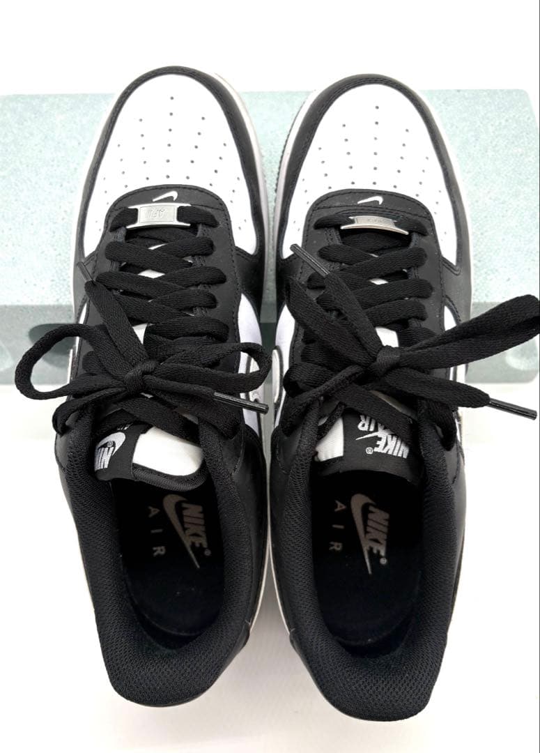 【美品】Nike Air Force 1 ホワイト/ブラック 27.5cm