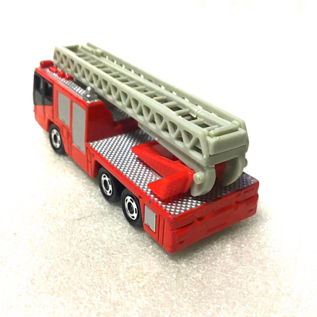 ぶー様 リクエスト確認用　 トミカ ハイパーレスキュー 機動はしご車　　赤/黒