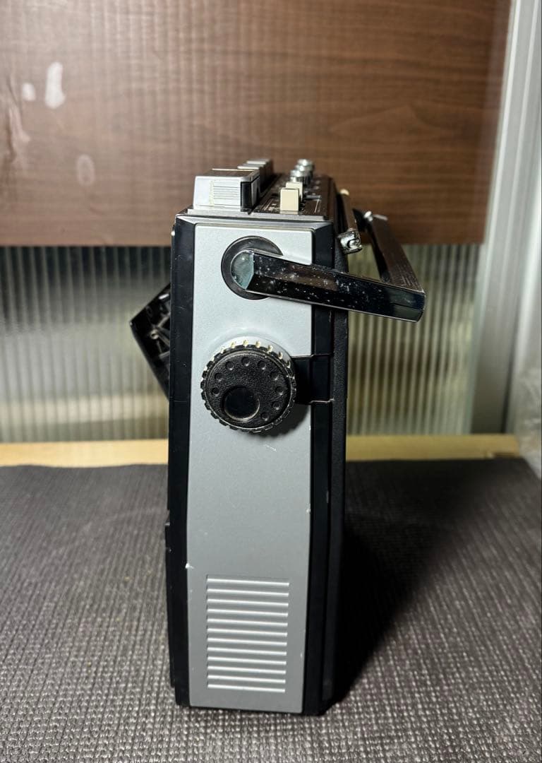 SHARF GF-88MT FM/AMラジオカセットレコーダー。 - メルカリ