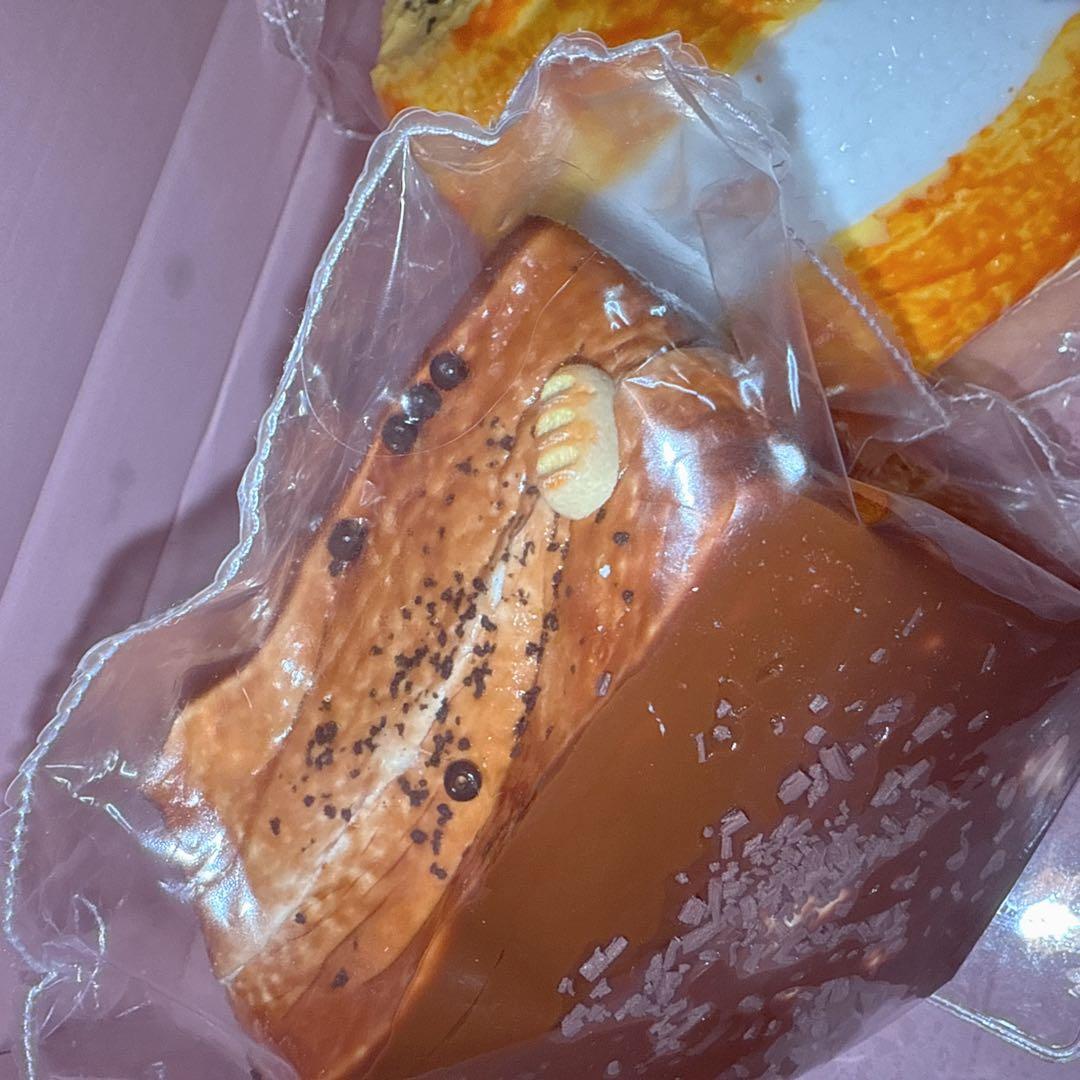 kikisquishy チョコトースト　三層トースト　生クリーム風