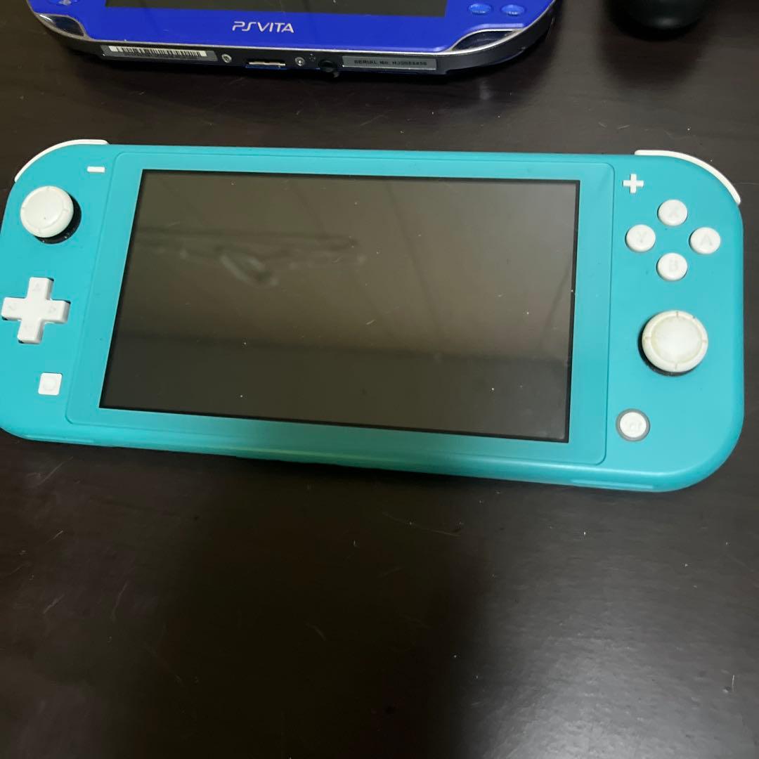 M*A様 Vita&Switch Lite青&PS4コントローラー&Vitaソフ