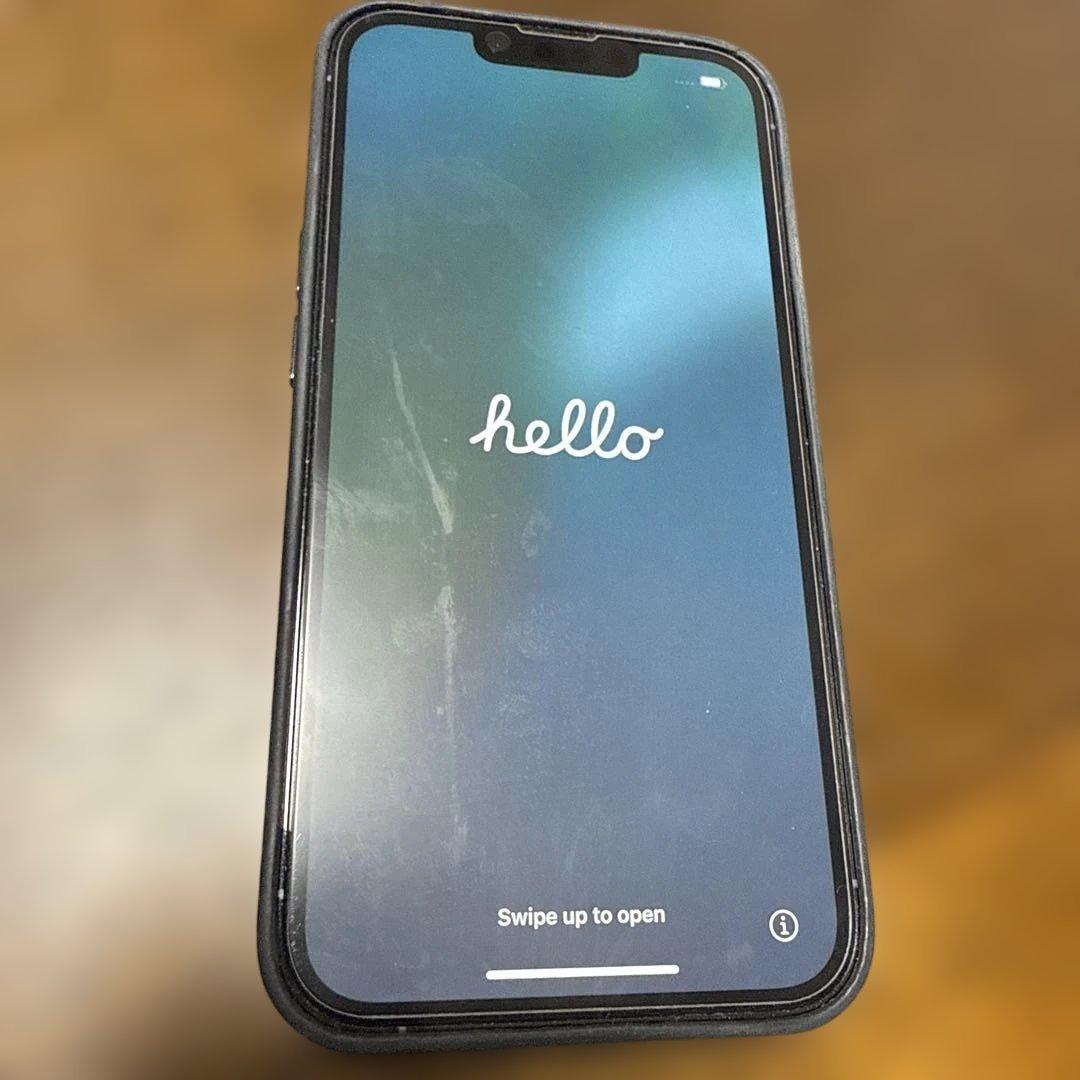 Apple iPhone 13pro シエラブルー レザーケース付き　128GB シエラブルーのiPhone 13 Pro Max、ダークチェリーレザーケース