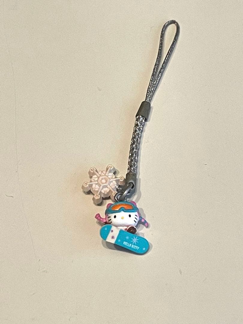hello kitty スノーボード 冬 根付け ハローキティ 冬期限定 レア