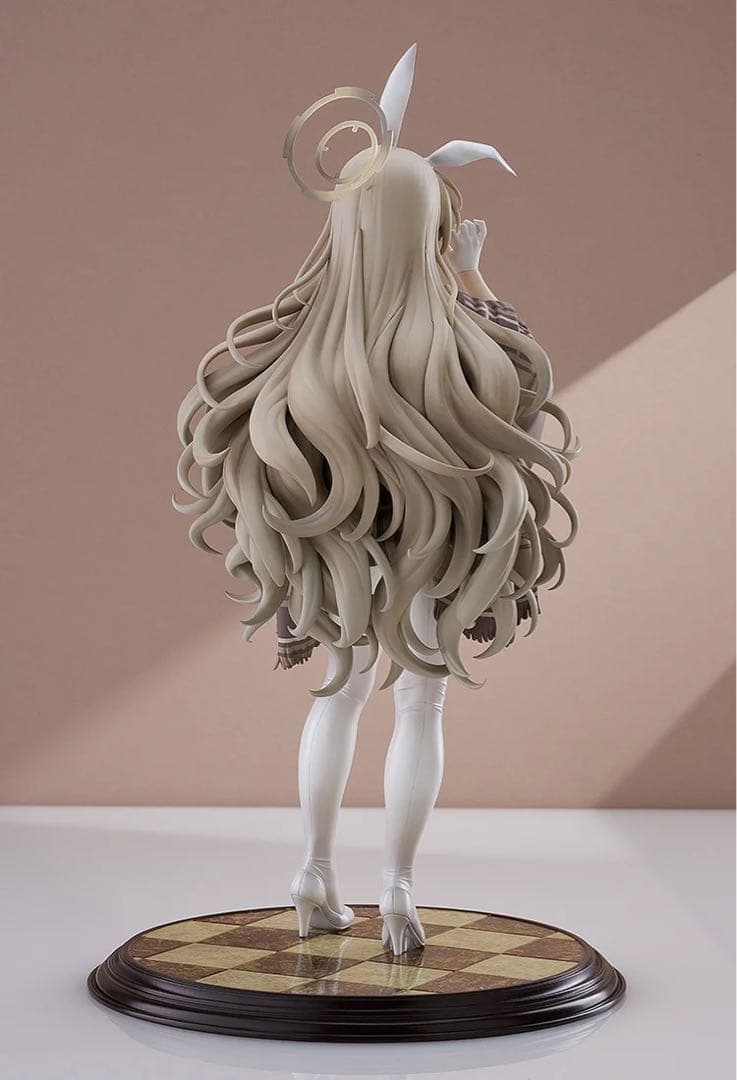 【新品未開封】ブルーアーカイブ 室笠アカネ バニーガール 1/7 フィギュア