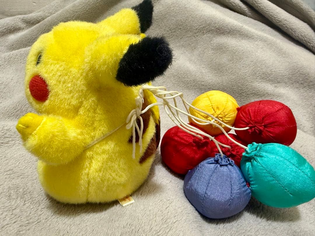 TOMY ピカチュウ そらとぶピカチュウ 初期 ぬいぐるみ