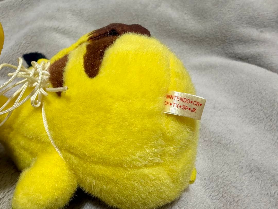 TOMY ピカチュウ そらとぶピカチュウ 初期 ぬいぐるみ