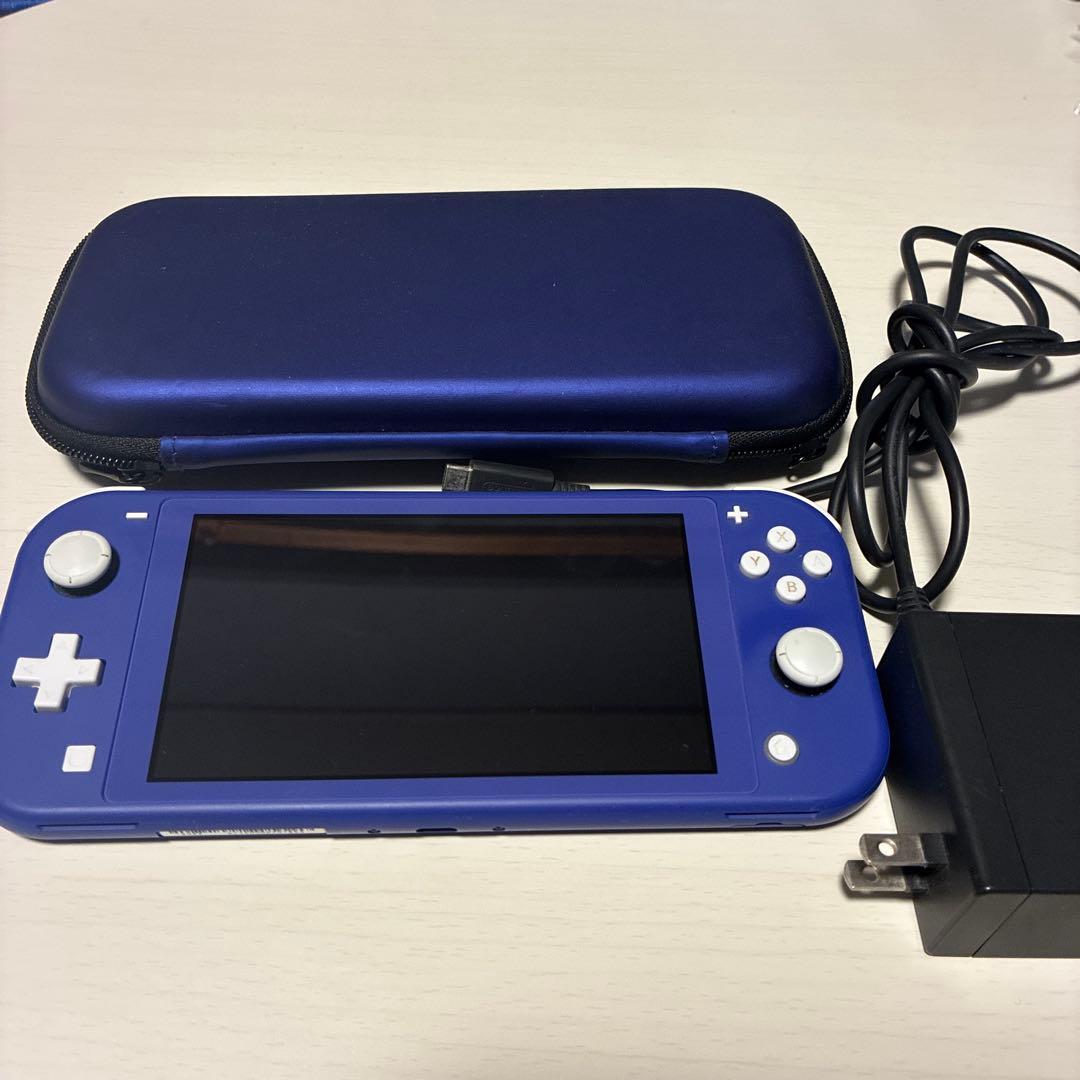 Nintendo Switch Lite 青 + ケース + 充電器 - メルカリ
