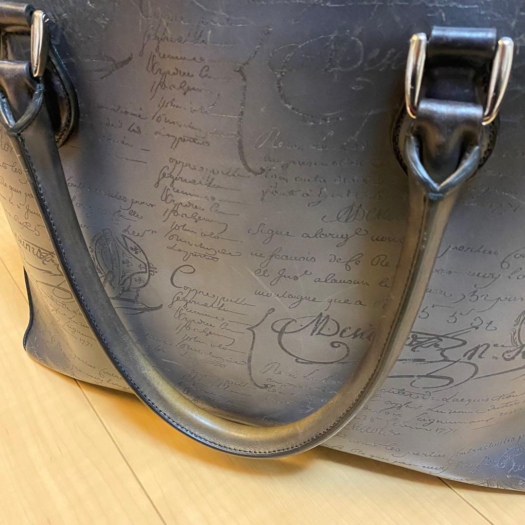 美品!定価55万 新ロゴ自立◎berlutiベルルッティトゥジュールトート