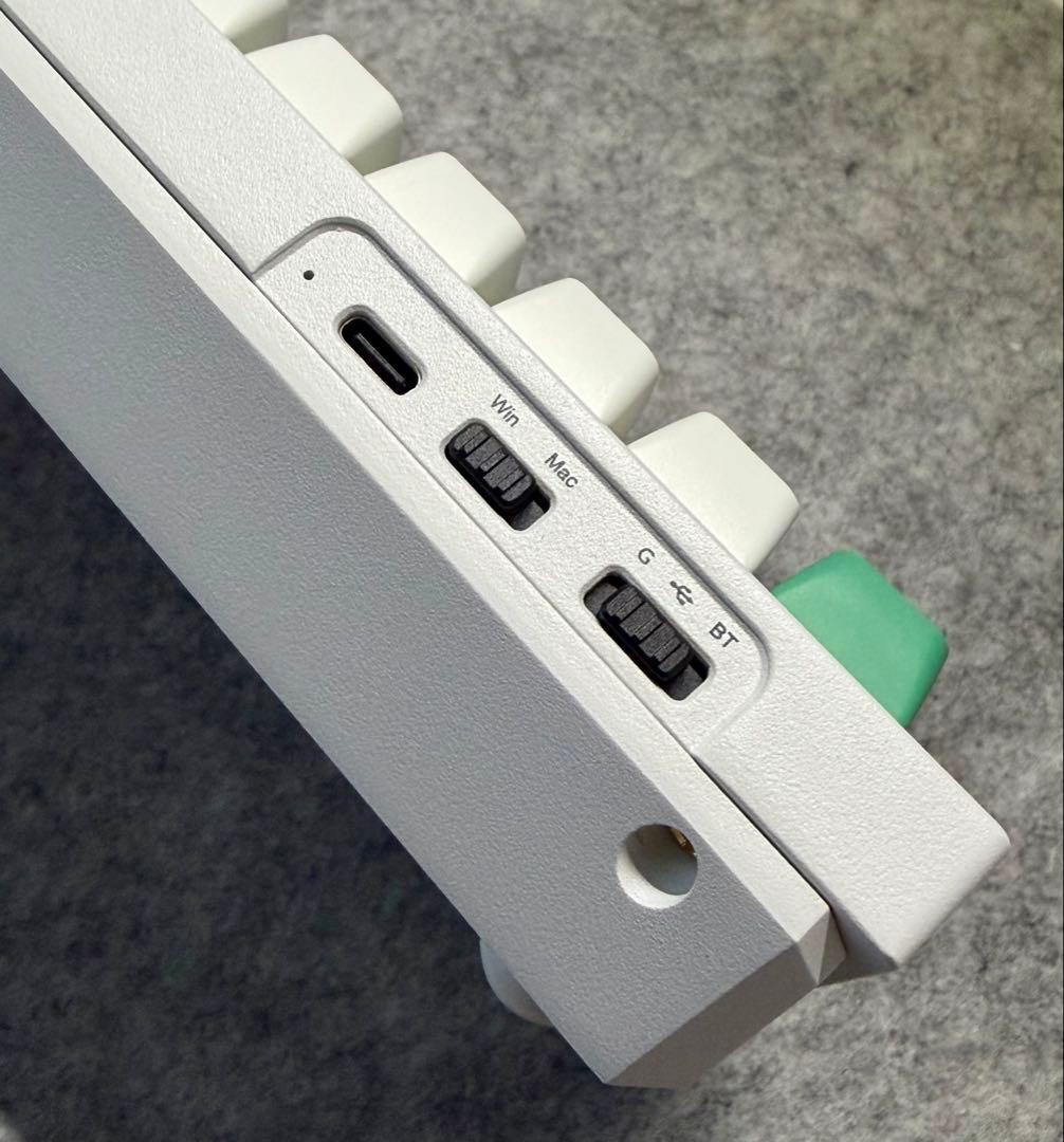 Keychron Q2 Max US配列 シェルホワイト バナナ軸 - メルカリ