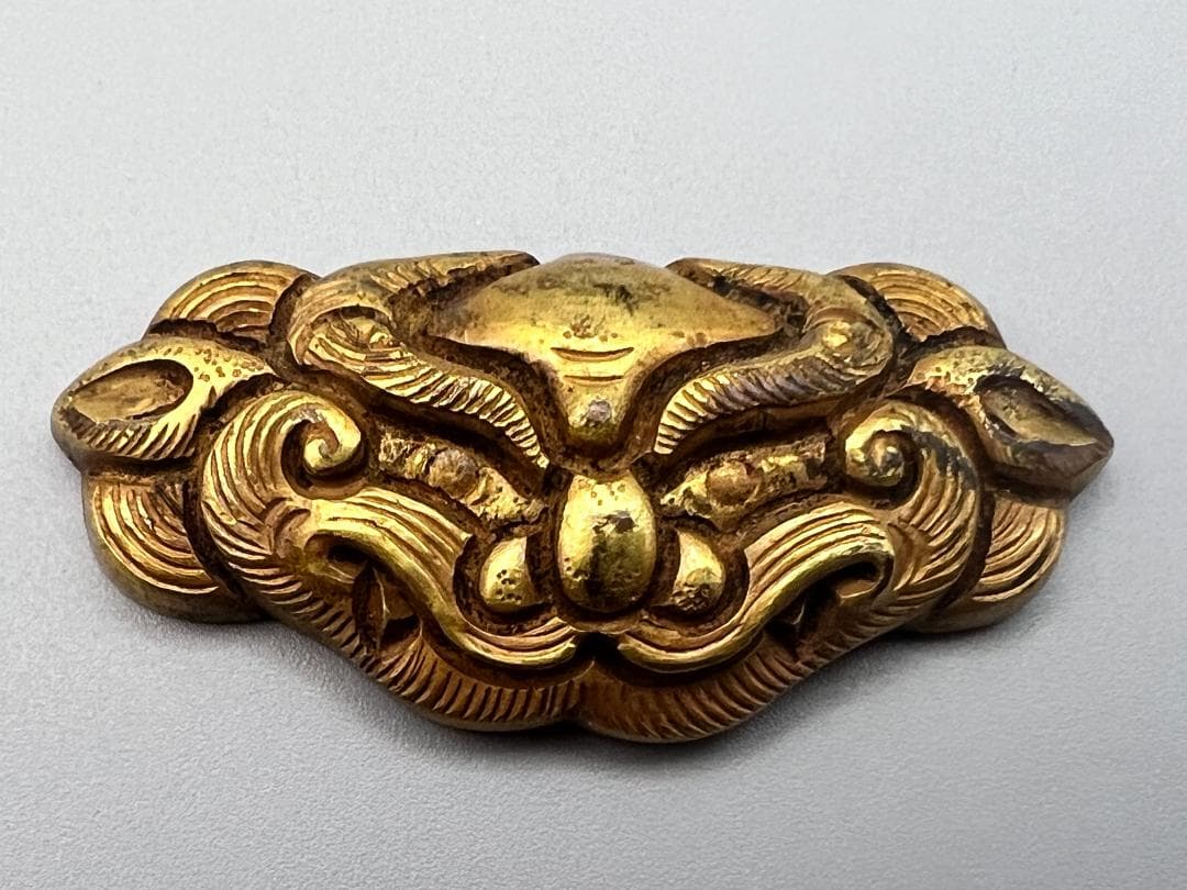 尾州藩士　江戸明治期　獅子顔形　手彫　大金具　銅製鍍金　骨董品 尾州藩士 江戸明治期 獅子顔形 手彫 大金具 銅製鍍金 骨董品 尾州藩士