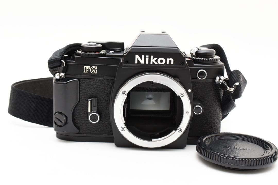 新品級 NIKON FG ブラック フィルムカメラ　モルト新品交換済 B528 新品)Nikon (ニコン) Zf ボディ ブラック（商品ID：4960759913784