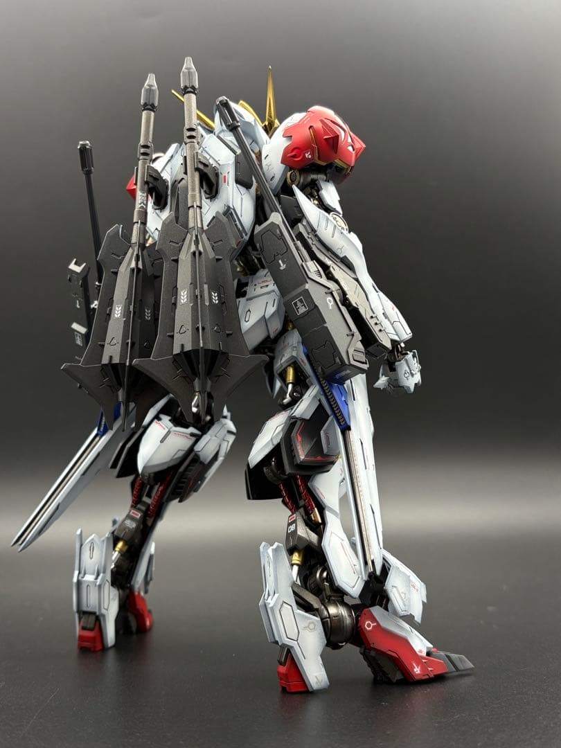 MG 1/100 バルバトスルプス　塗装済み完成品