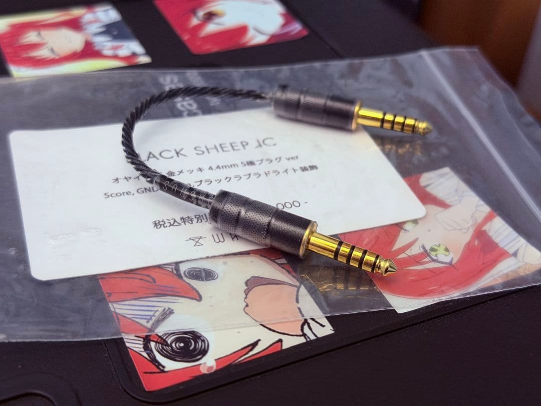 イヤホン Wagnus Black Sheep IC 4.4 to 4.4 WAGNUS. 、雪の結晶を思わせる “スーパーフラット” なイヤホンケーブル