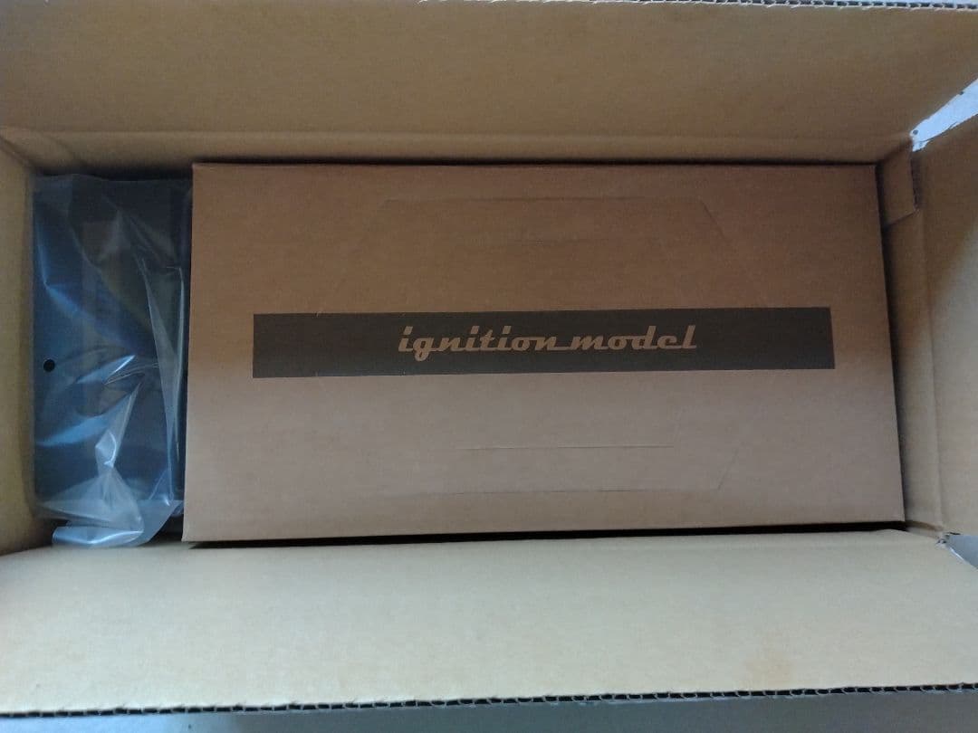 1/18 頭文字D 藤原文太フィギュア付き トヨタ86 スプリンタートレノ