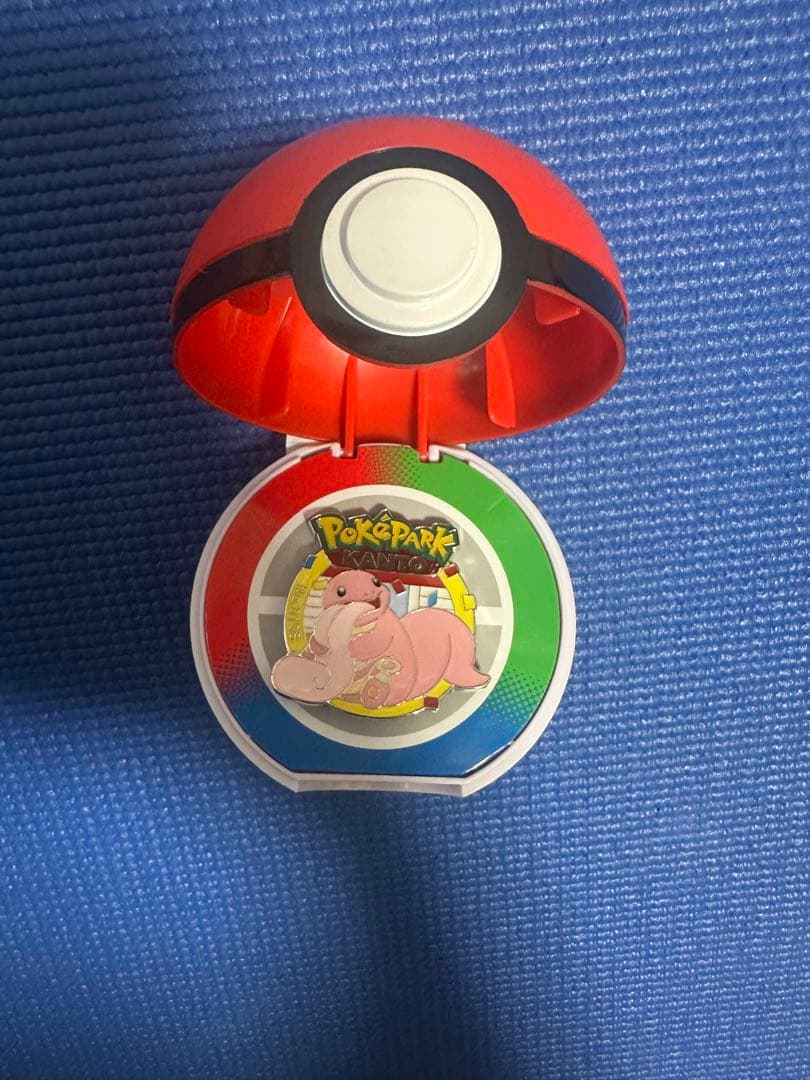ポケパークカントー[限定] ベロリンガピンバッヂ・ピンズ 1/151 - メルカリ
