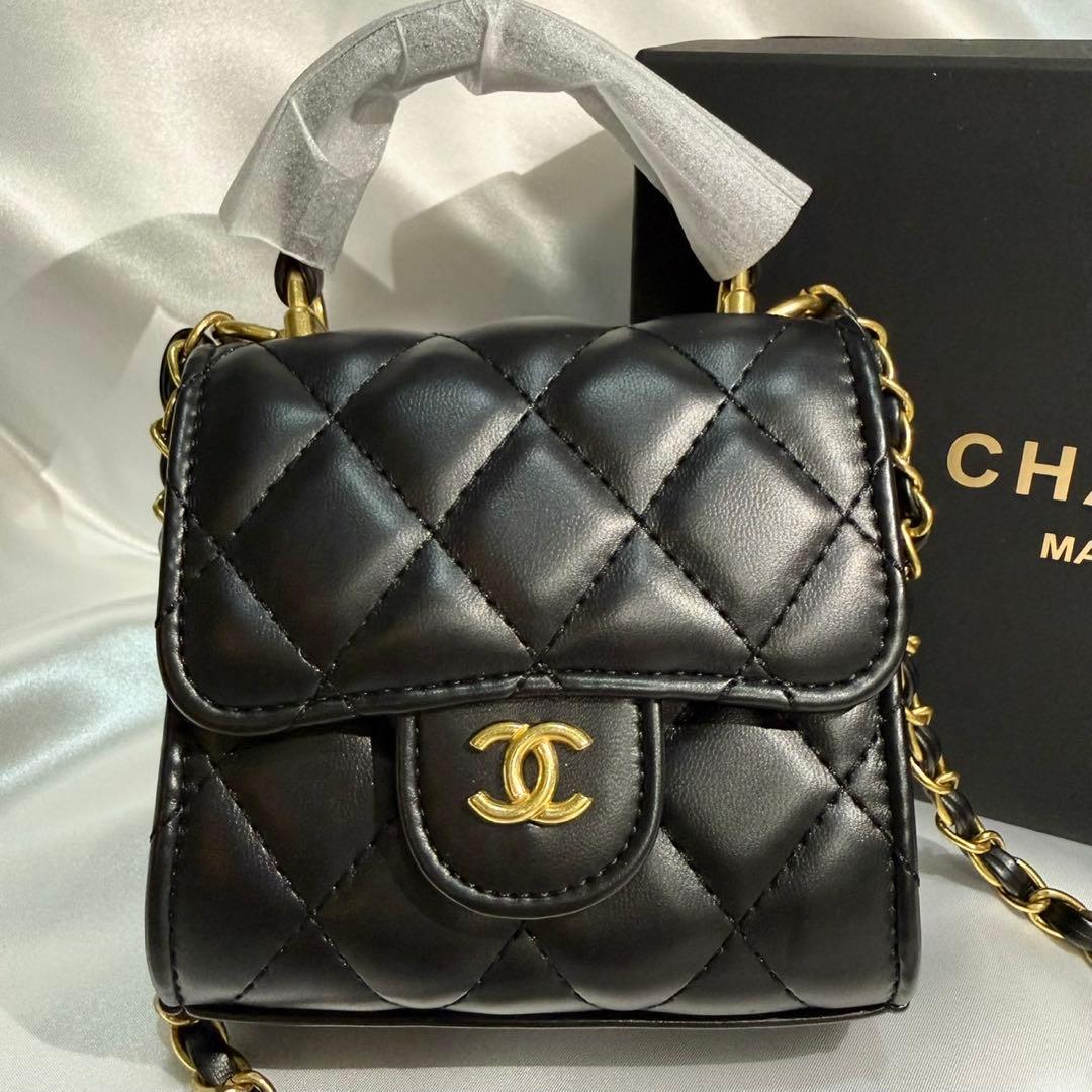 CHANELノベルティバック
