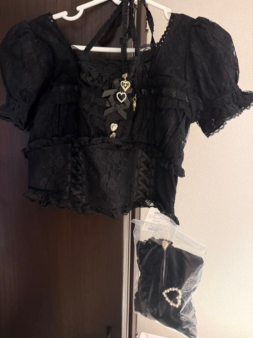 LIZLISA アームウォーマー付ビスチェトップス ブラック - メルカリ