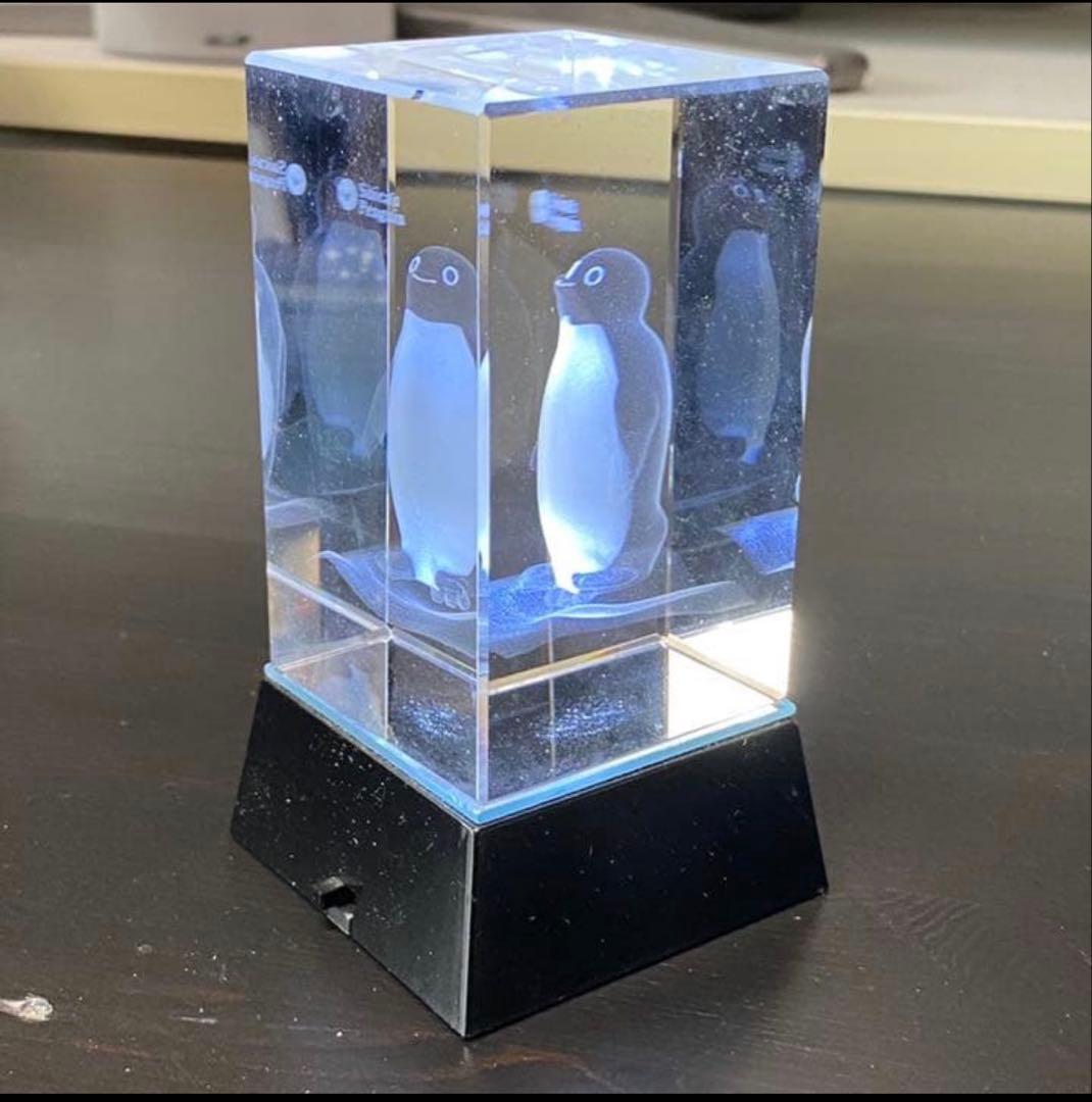 suicaのペンギン 3Dガラス置き物 LED発光台付き