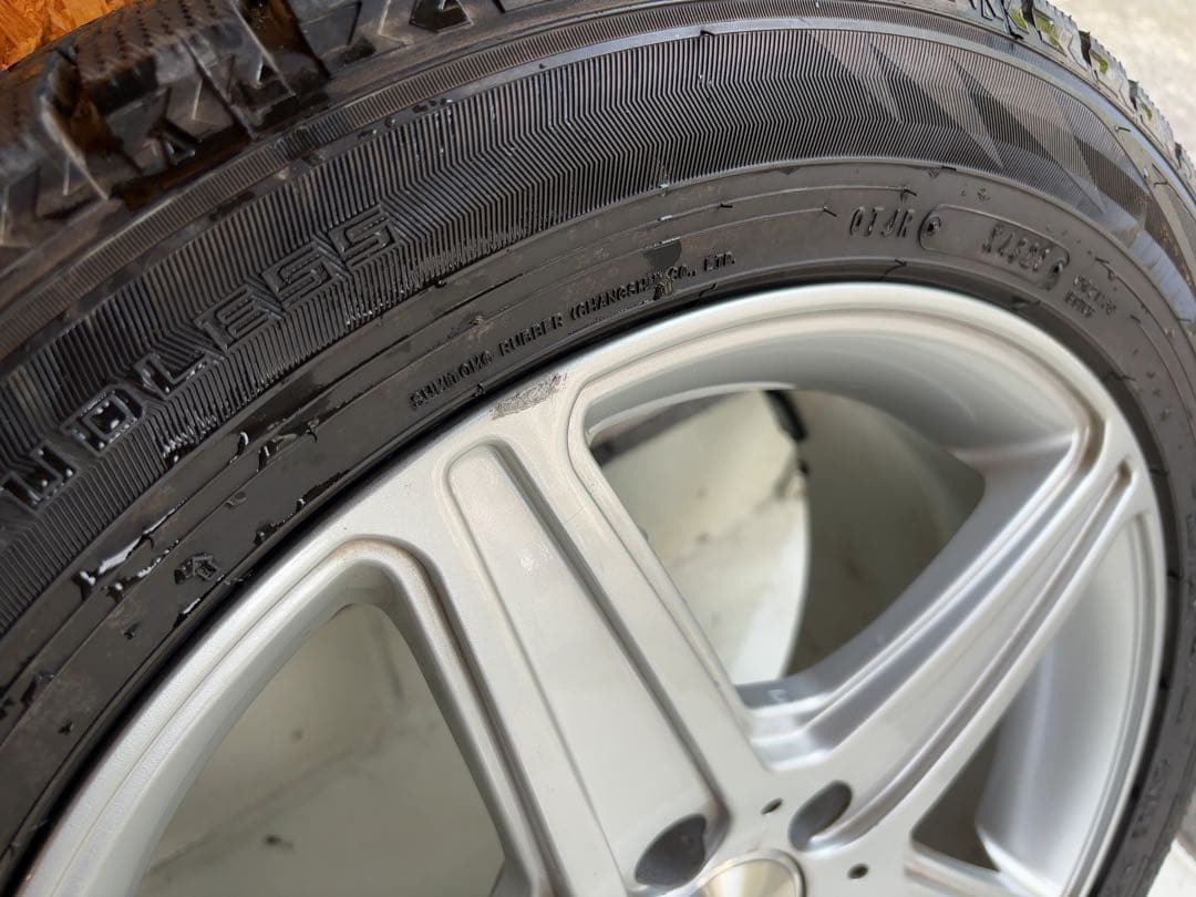 送料込225 50 17 ベンツ W205等に スタッドレスタイヤ付4本セット