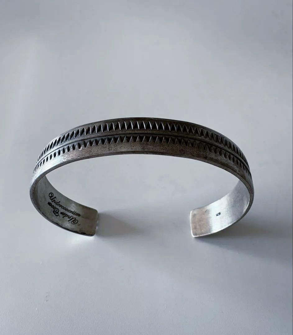 undercover アンダーカバー Silver ブレスレット Giz柄 - メルカリ