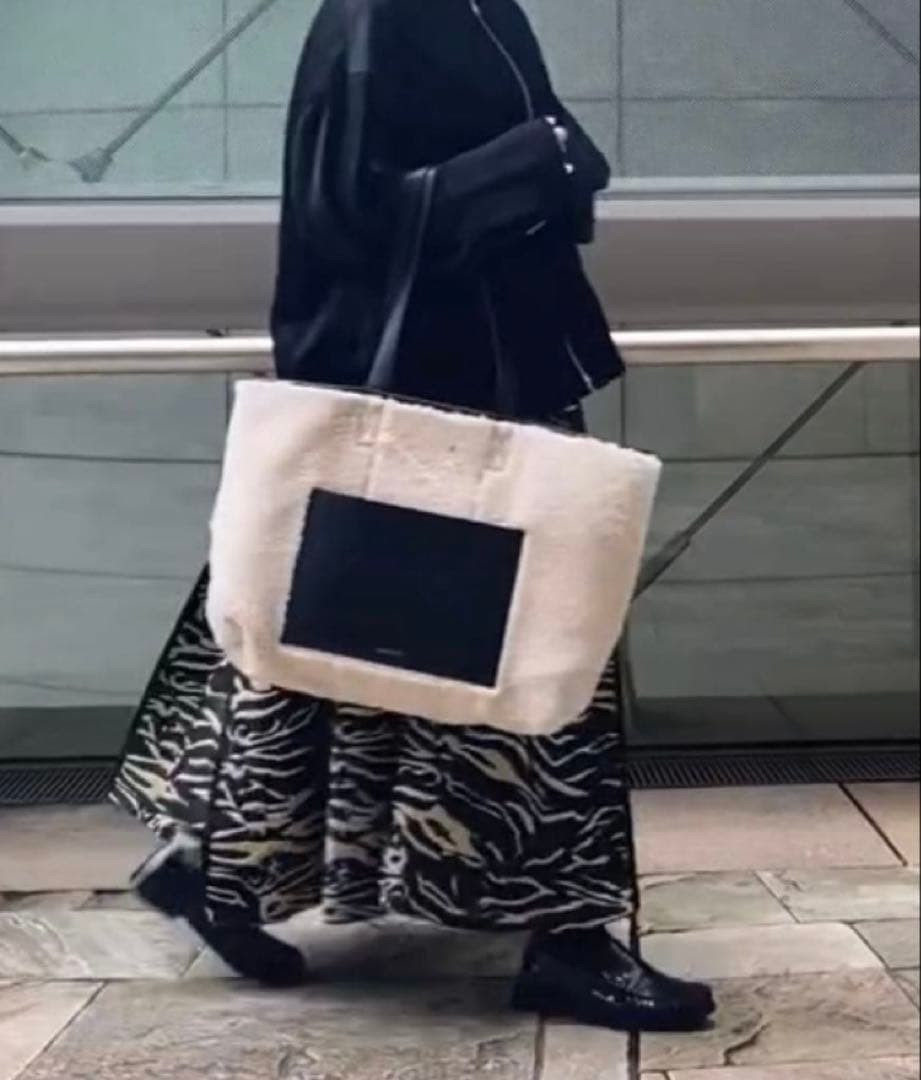 ADORE 20thANNIVERSARYノベルティ2WAYトートバッグアドーア