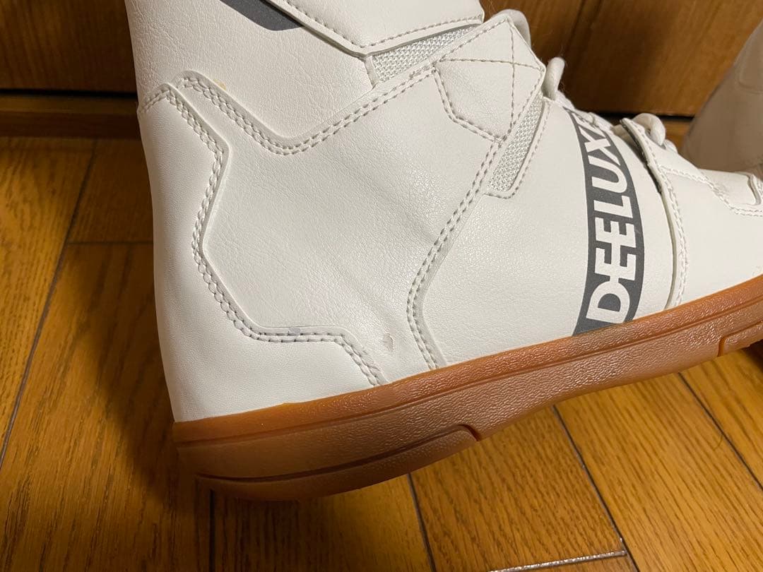 DEELUXE D.N.A.24.0cm 23-24モデル