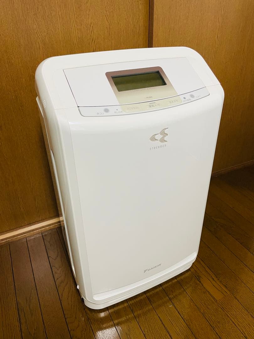 DAIKIN 除加湿空気清浄機 クリアフォースZ MCZ70U-W ダイキン、除湿・加湿・集塵・脱臭が可能な空気清浄機「クリアフォース