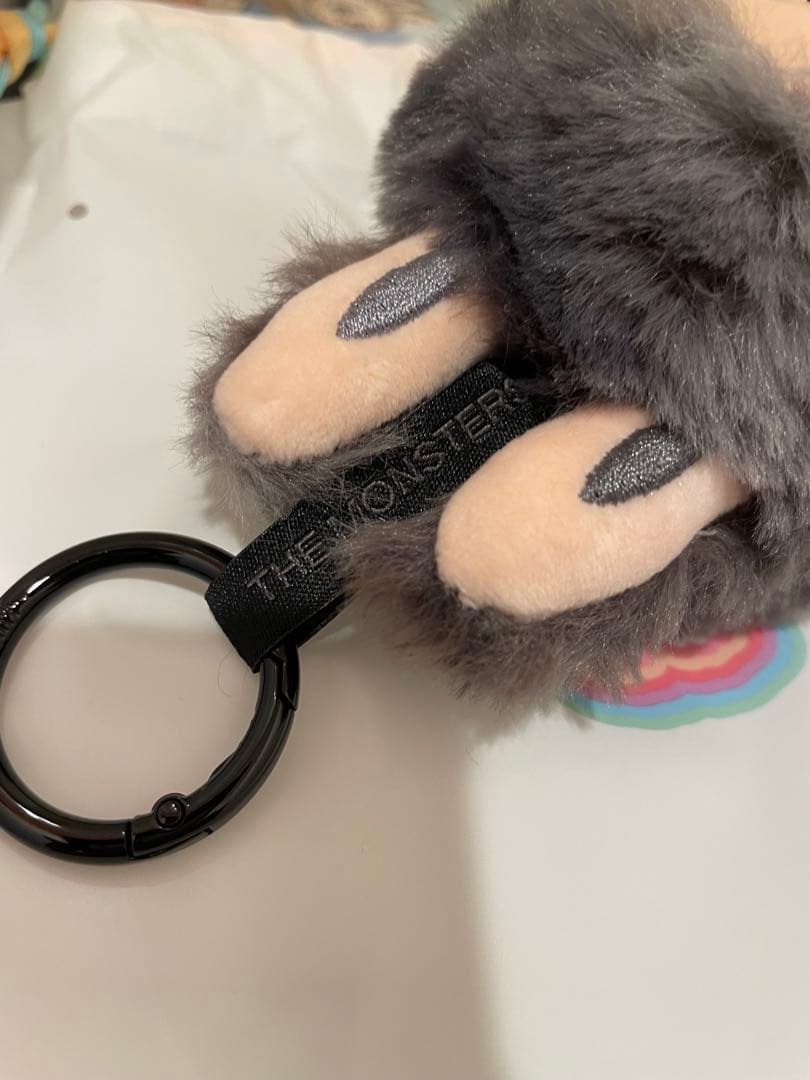 ラブブ POPMART Big Into Energy V3 IDシークレート