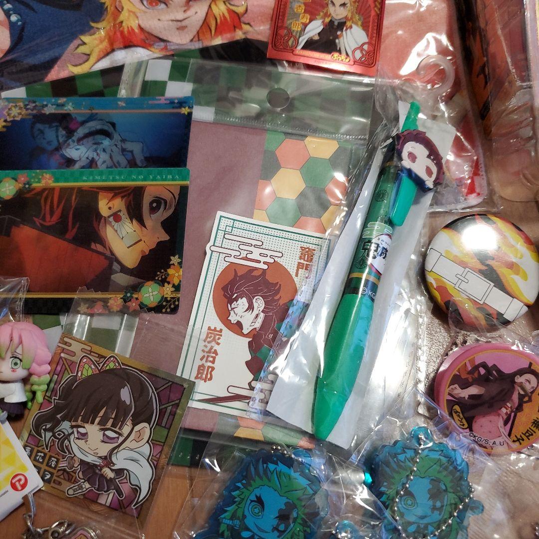 鬼滅の刃 まとめ売り 100点以上 - メルカリ