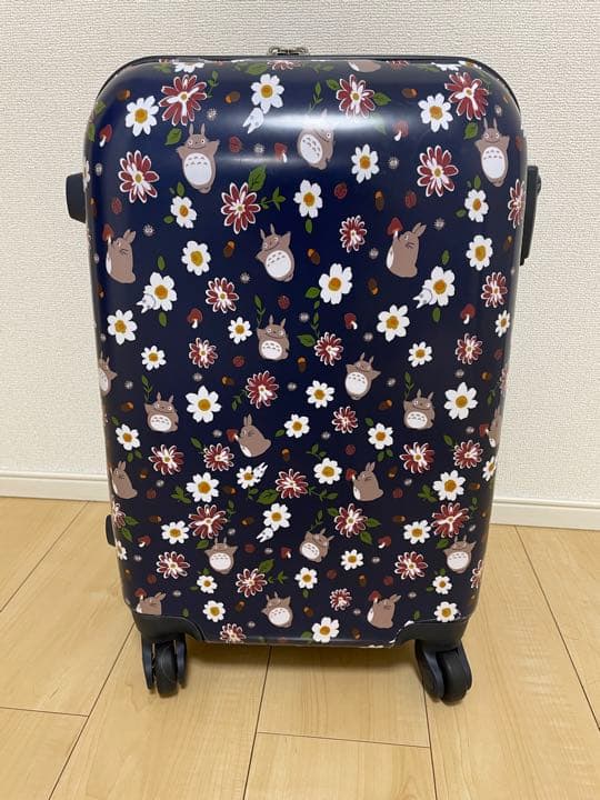 となりのトトロ キャリーバック - メルカリ