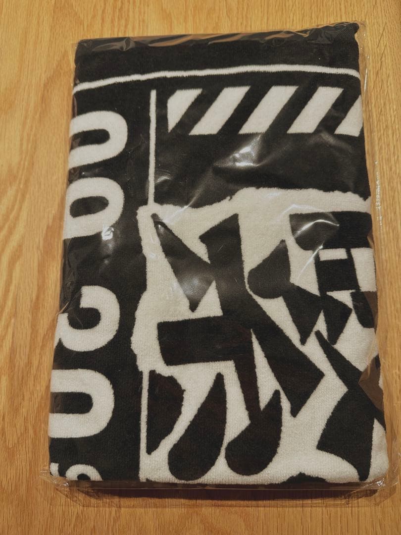 【新品未開封】【レア】緊急事態 BIGTOWEL Red spider