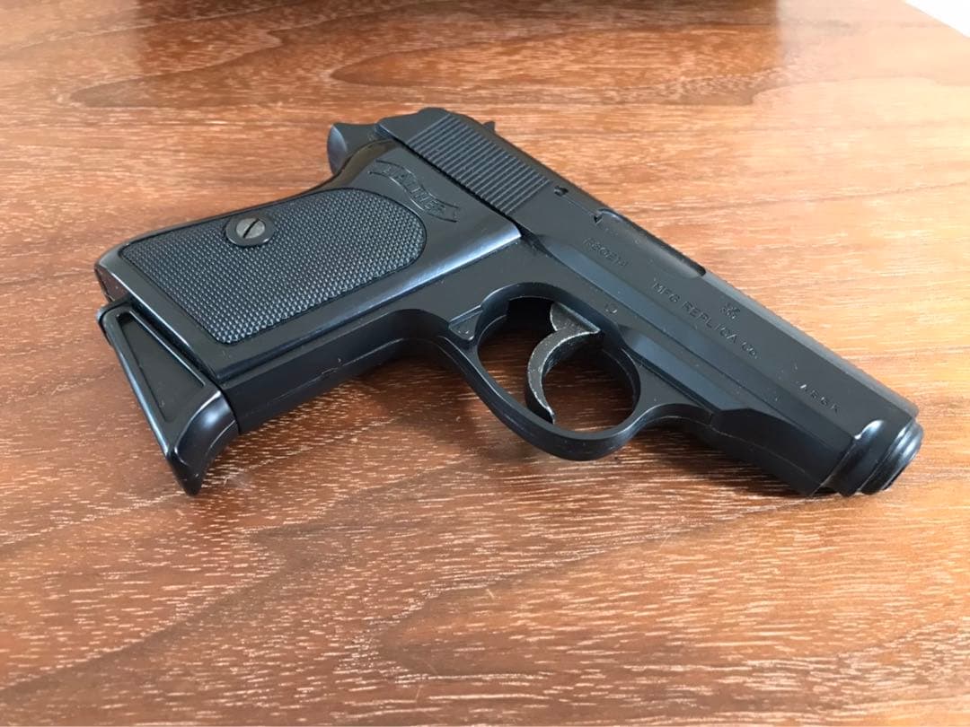 エアソフトガン　マルシン　ワルサーPPK