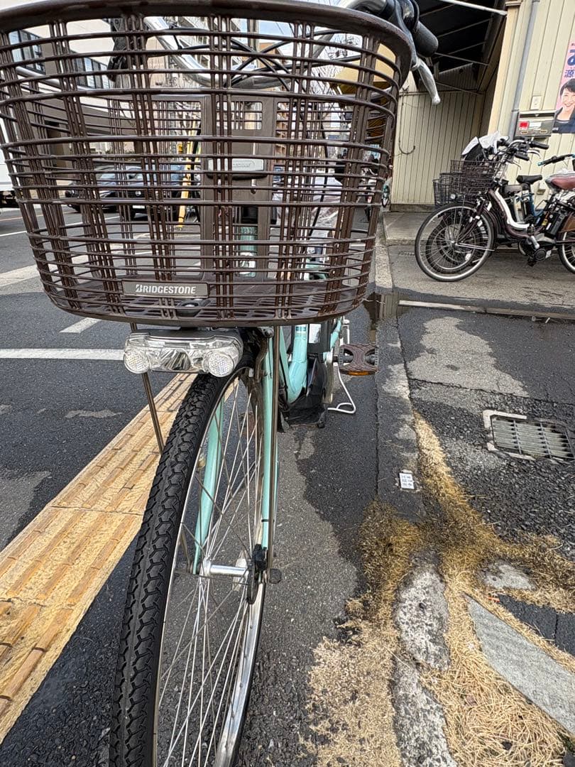 中古ブリヂストン電動アシスト自転車　8.7Ah 大阪　002番
