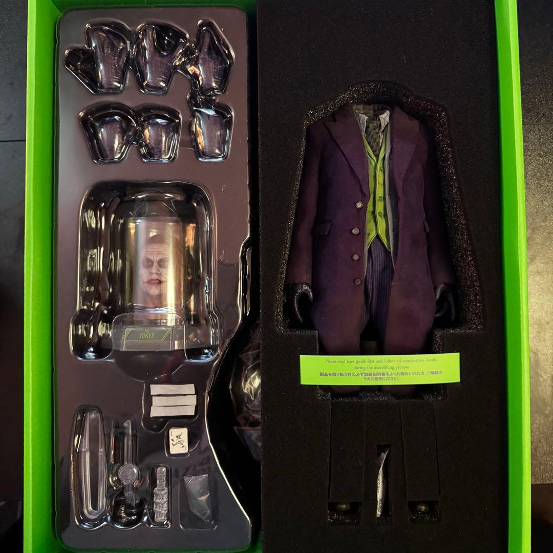 ホットトイズ　ダークナイト　ジョーカー　アルチザンエディション　中古美品