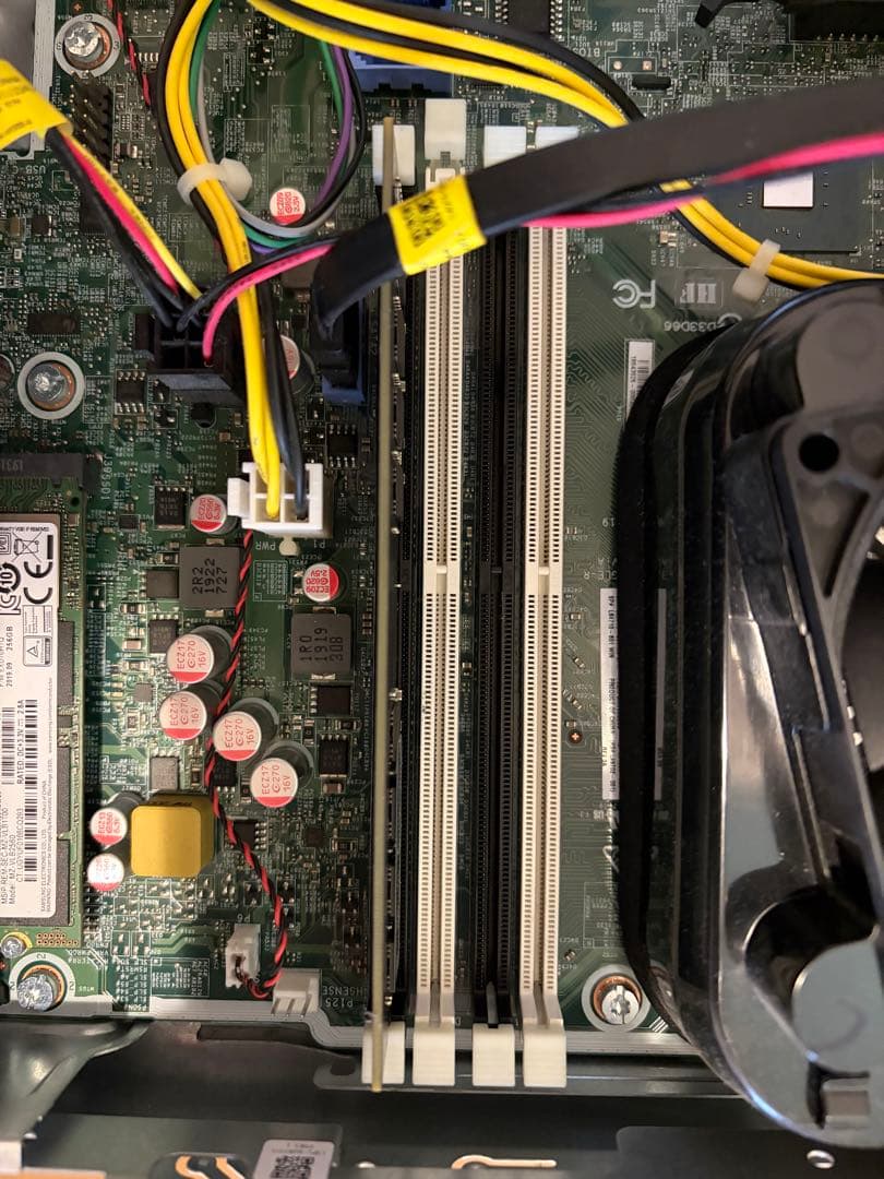 HP ProDesk 600 G5 SFF SSD256 メモリ16G NVNe - メルカリ