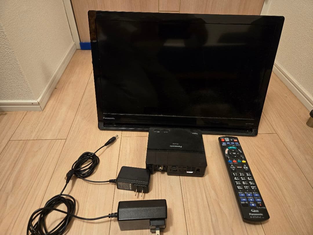 【美品】Panasonic / プライベートビエラ UN-19FB10D パナソニック プライベート・ビエラ UN-19FB10 価格比較 - 価格.com