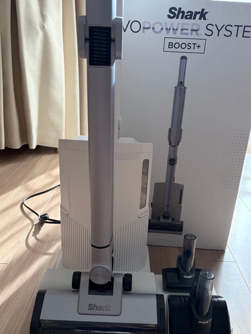 Shark EVOPOWER SYSTEM BOOST+ LC701JBK 本体 Shark EVOPOWER SYSTEM BOOST+ コードレススティッククリーナー LC701J