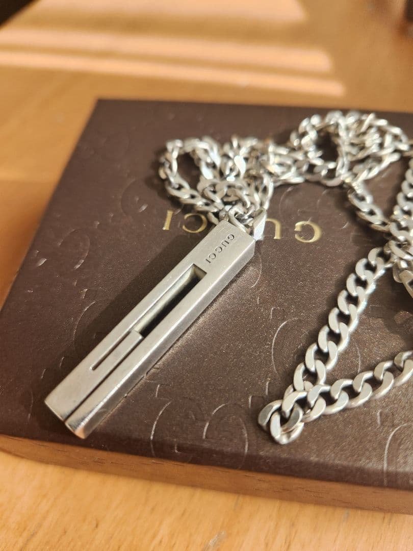 グッチ GUCCI ネックレス カットアウト スクエア Gモチーフ 925 - メルカリ