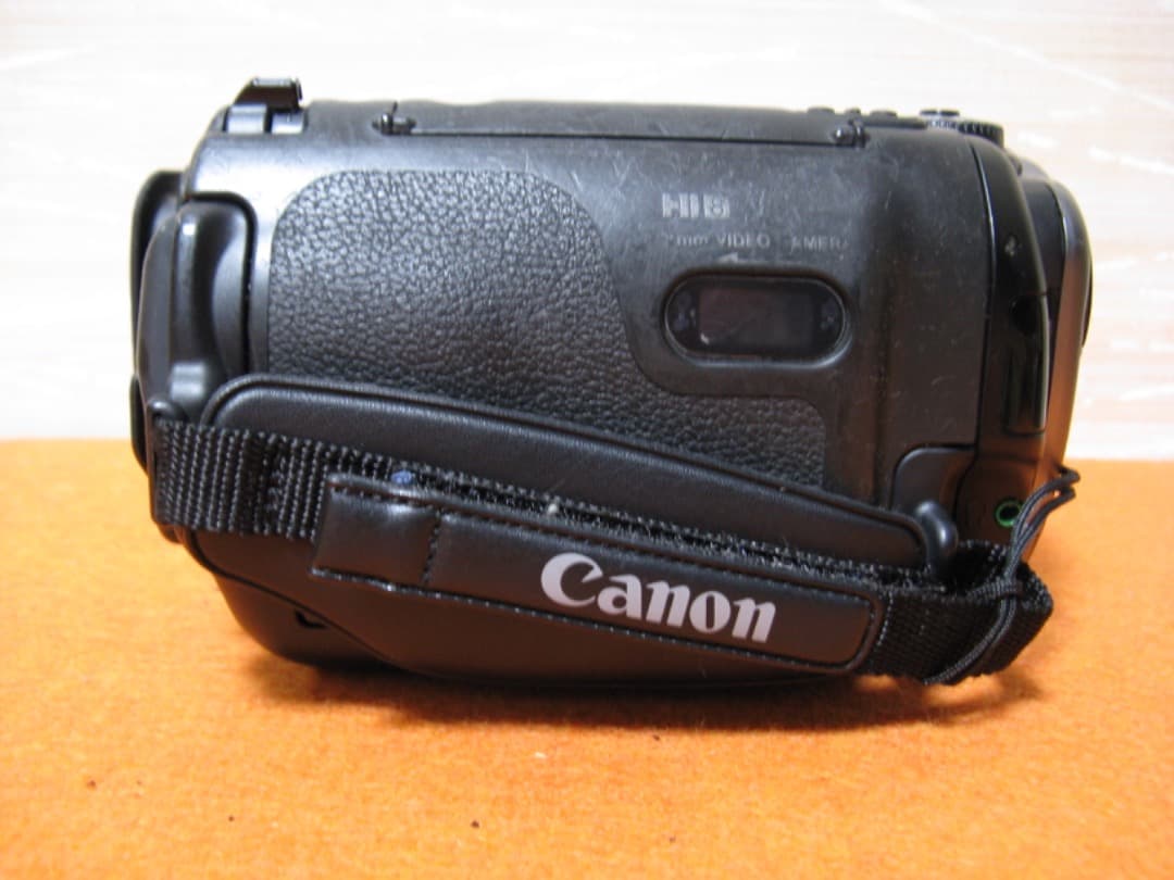 動作OK❗️☆CanonのHi8/8ミリビデオカメラ/Movie boy E2 - メルカリ