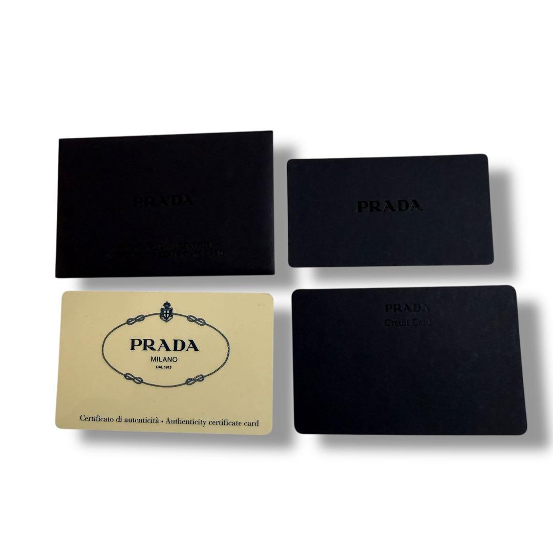 極美品】プラダ 1916 コインケース 三角ロゴ サフィアーノレザー