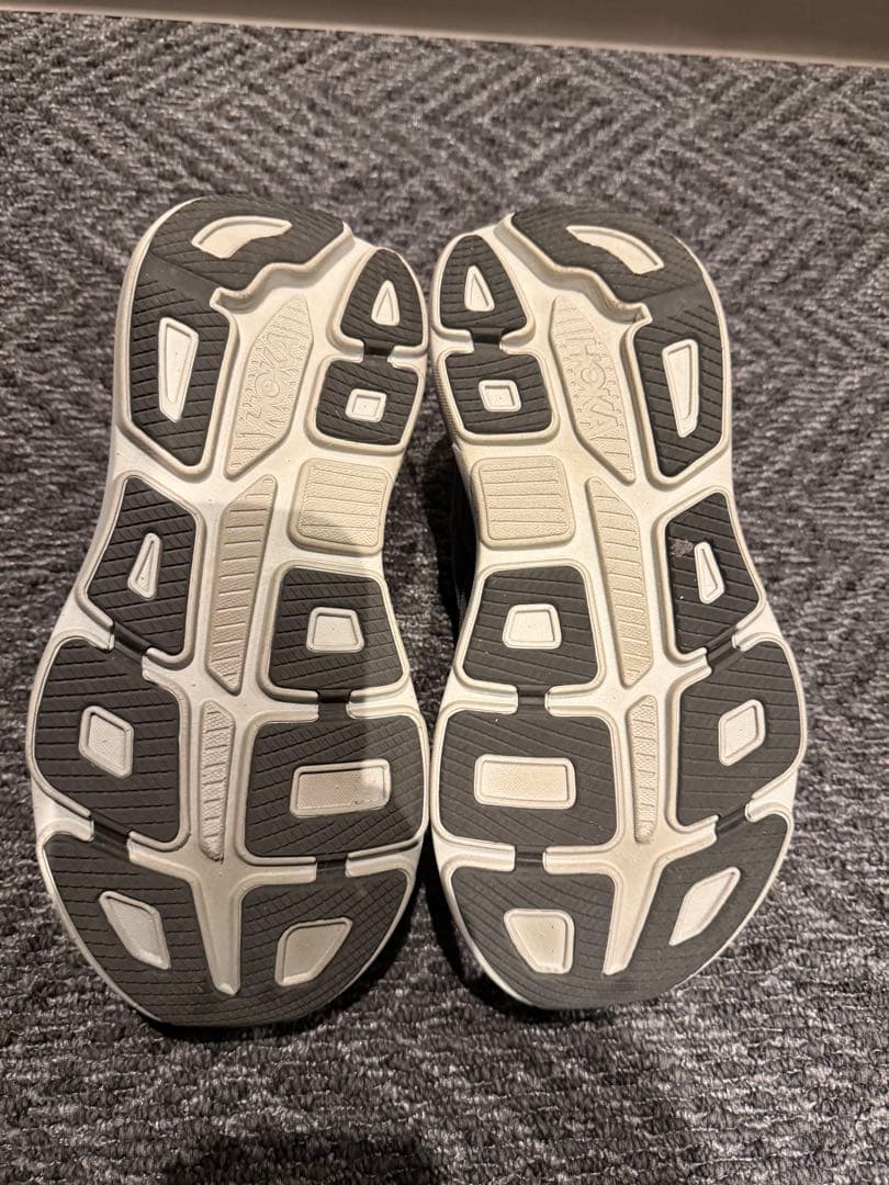 靴 HOKA BONDI9 26.5cm