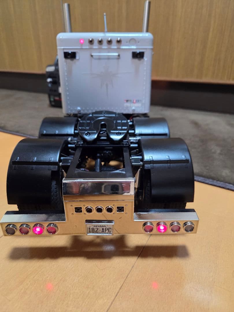 タミヤ1/14　 キングハウラー改