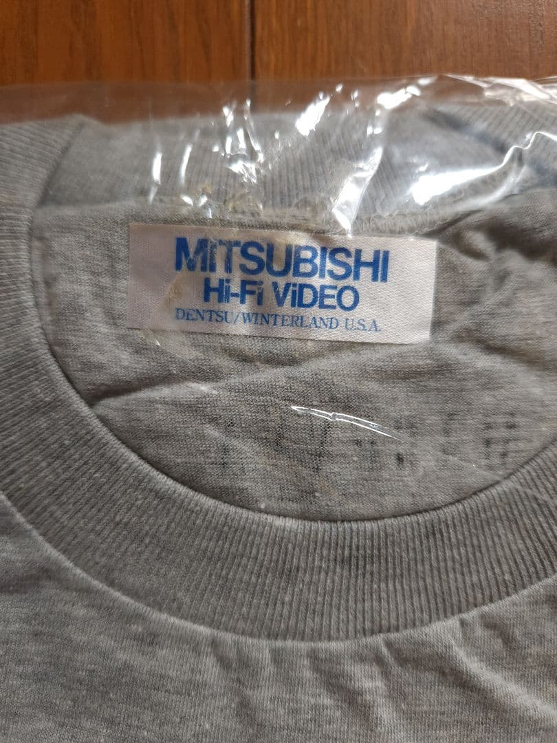 ☆非売品☆マドンナ　 MITSUBISHI　ノベリティ　Tシャツのみ