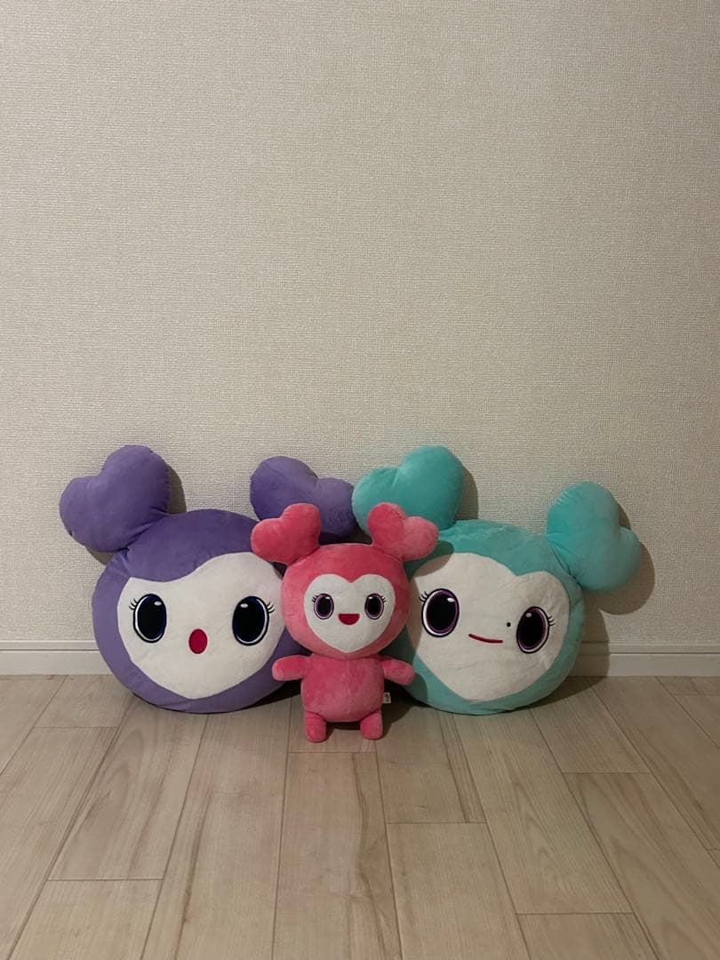TWICE ラブリー ミブリー サブリー ぬいぐるみ クッション 2026年最新】twice ラブリークッションの人気アイテム - メルカリ